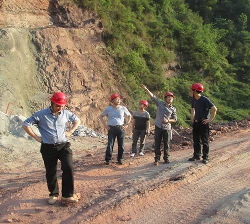 董蜀良、汪輝德到蟠龍湖水庫(kù)項(xiàng)目部檢查指導(dǎo)工作