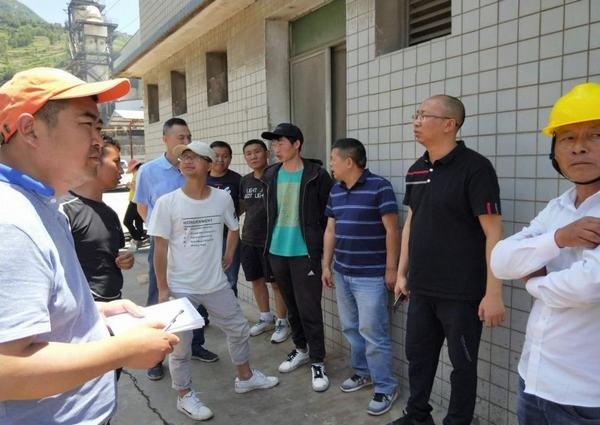 公司脫貧攻堅(jiān)施工指導(dǎo)組赴越西縣指導(dǎo)技術(shù)工作