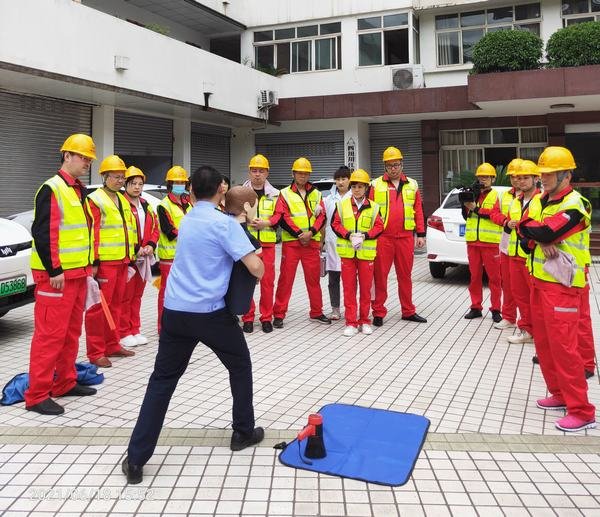 公司組織開展2021年度消防安全培訓(xùn)暨應(yīng)急演練