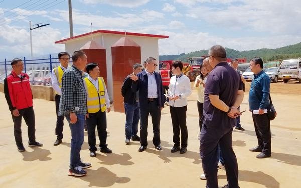 昭覺(jué)縣副縣長(zhǎng)王涼萍一行考察龍?zhí)另?xiàng)目 